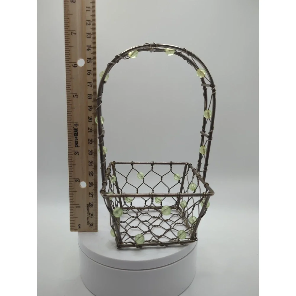 Unbranded vintage square